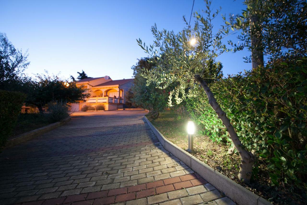 Holiday Home Antonio Dracevac Ninski Dış mekan fotoğraf